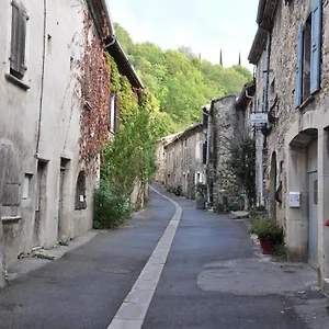 La Cle Des Champs Frühstückspension